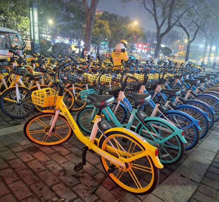 HelloBike and Meituan shared bicycles parked on a Shanghai street
