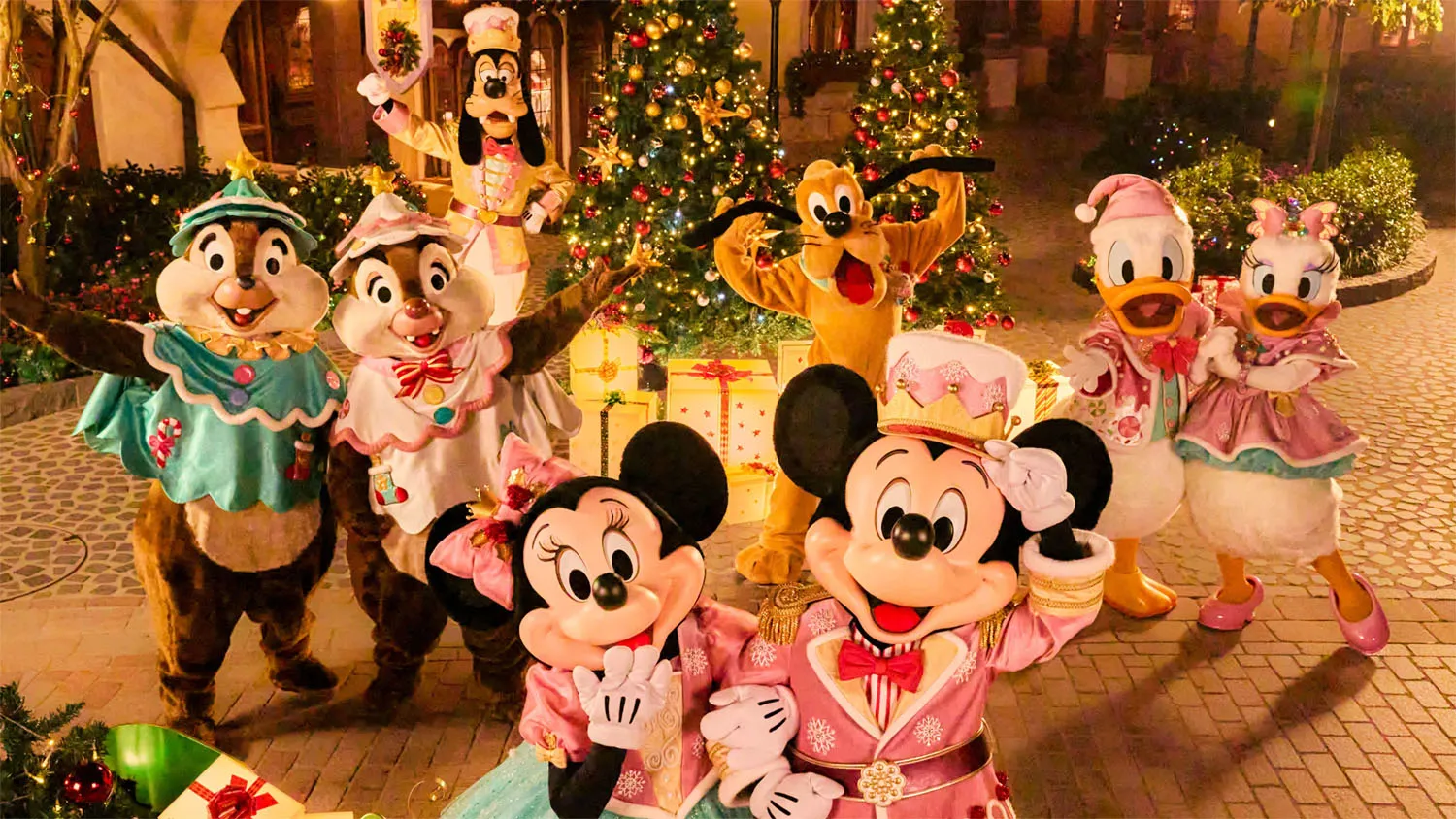 Shanghai Disneyland Enchanted Storybook Castle 10th Anniversary 2026