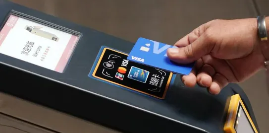 Paying for Guangzhou Metro with international contactless credit card Visa Mastercard